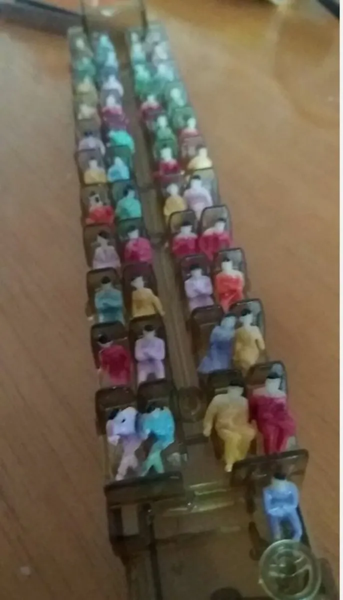 Miniature 1;50 Scale Figures x 12, Free Post - Image 4