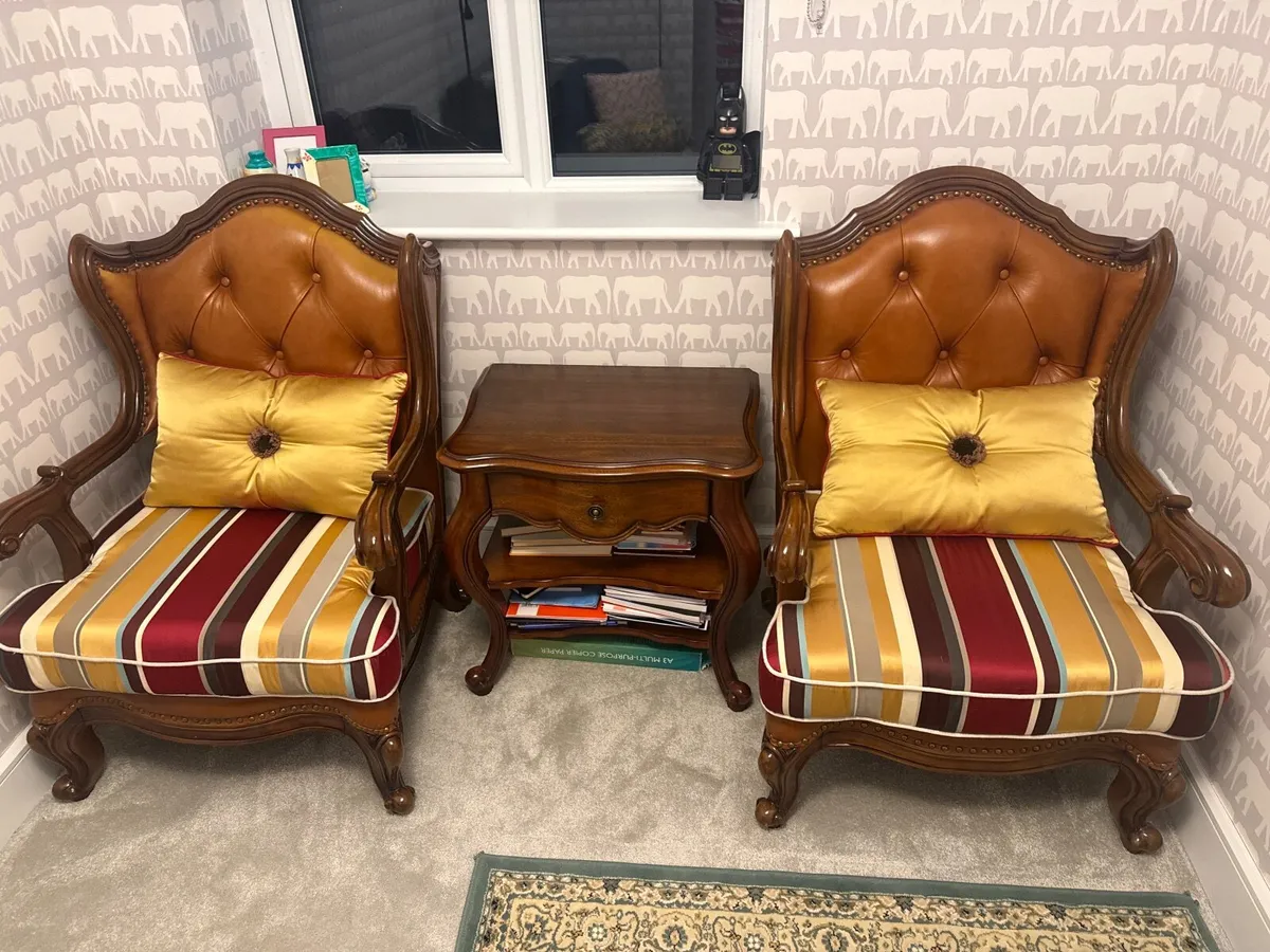 Single Sofa - Image 3