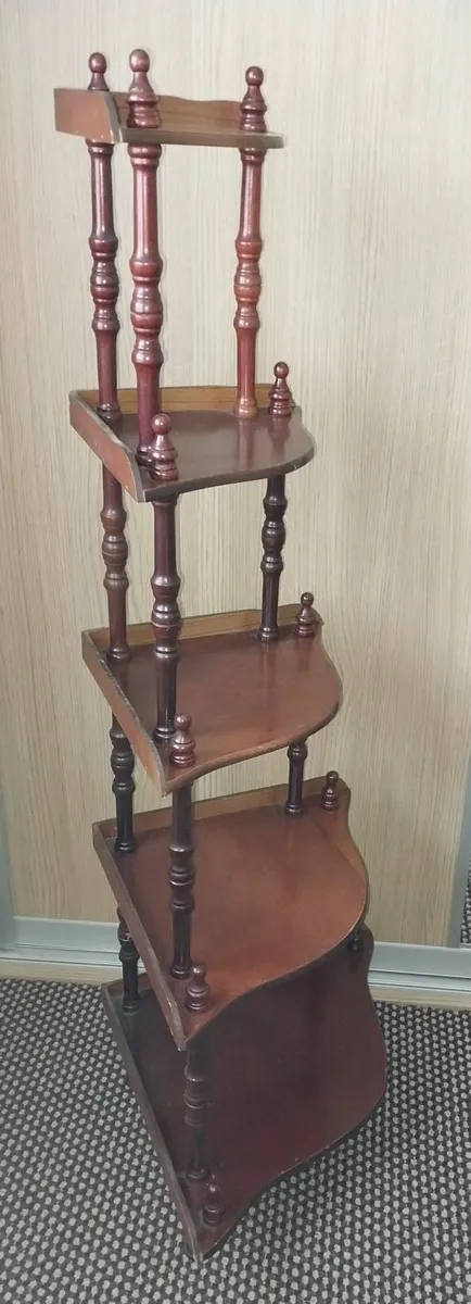 Mahogany corner shelves - Image 1