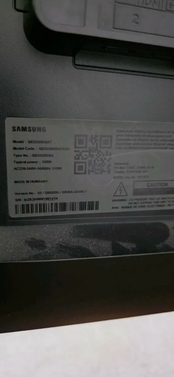 Samsung 55" OLED TV for Parts, screen issue - Image 4