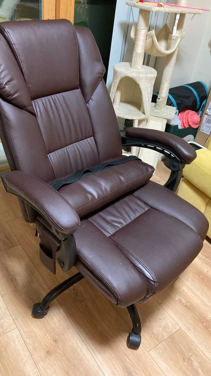 chair - Image 2