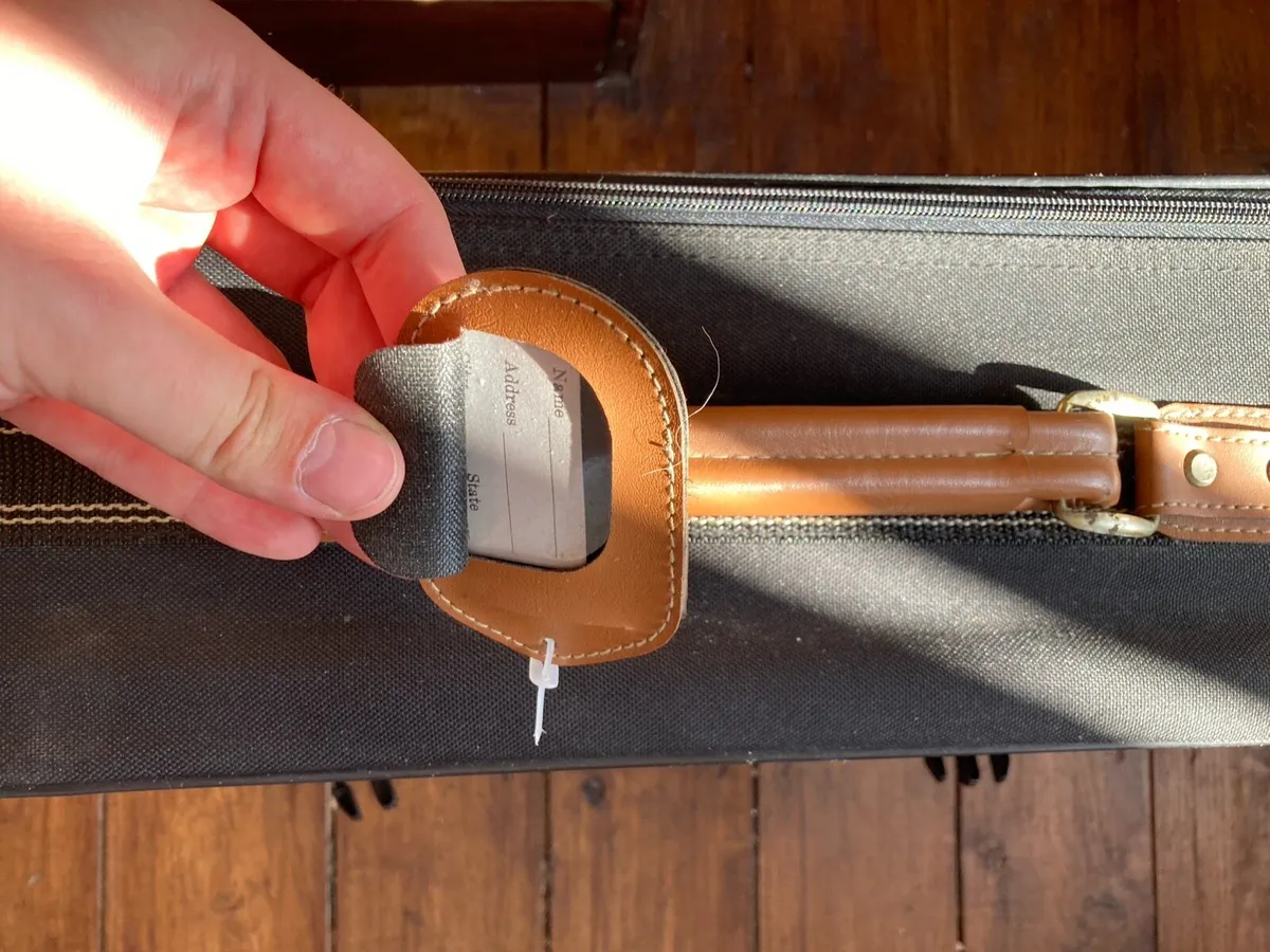 Vintage suitcase - Image 3