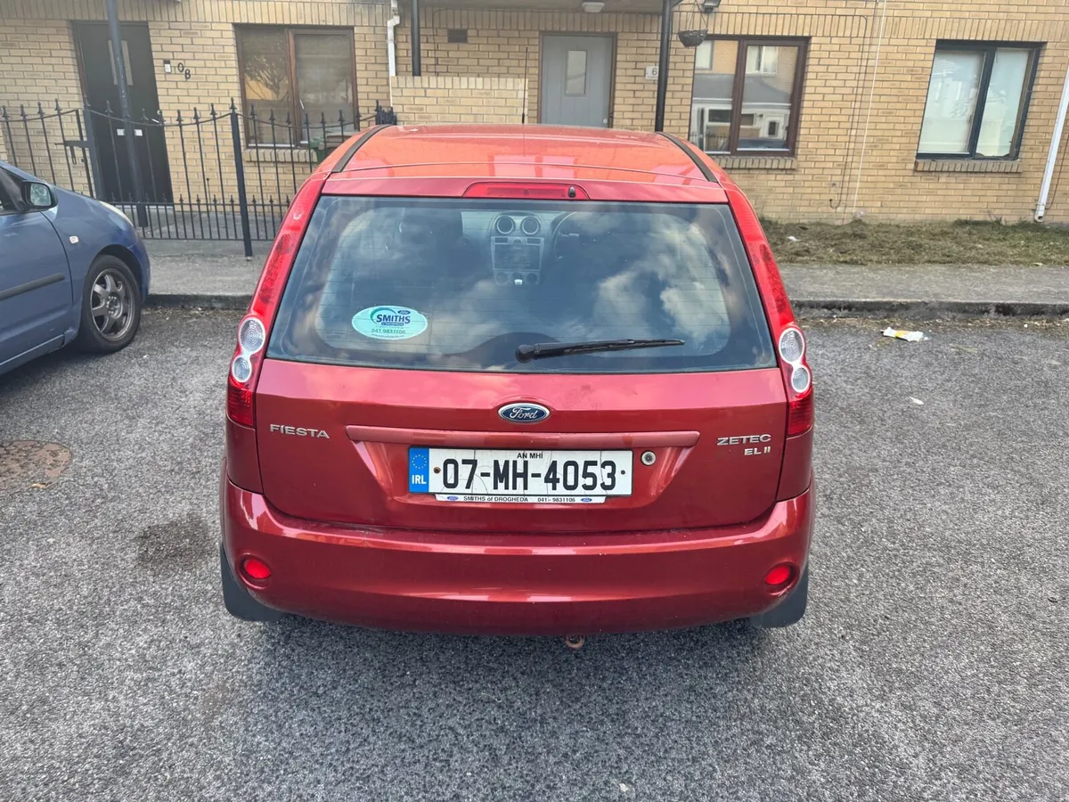 Ford fiesta - Image 4