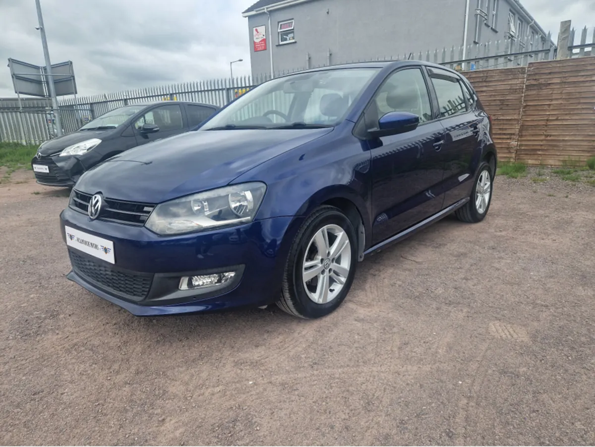 Volkswagen Polo 1.2 PETROL AUTO - Image 4