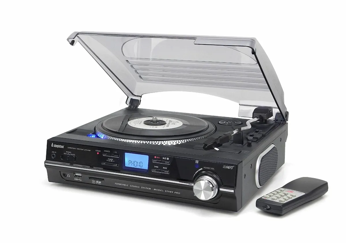Steepletone ST929 Pro Turntable