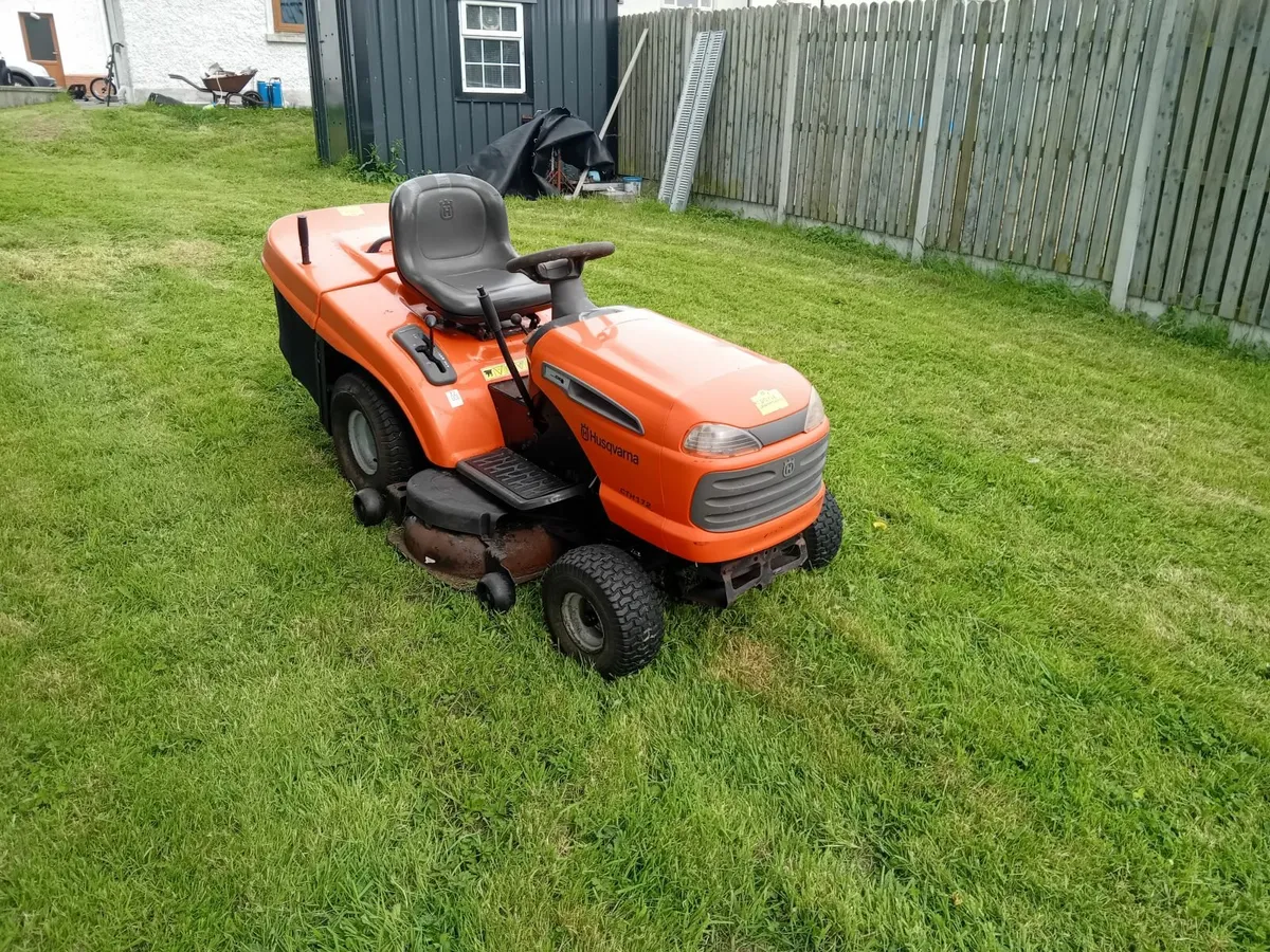 Ride on mower - Image 2