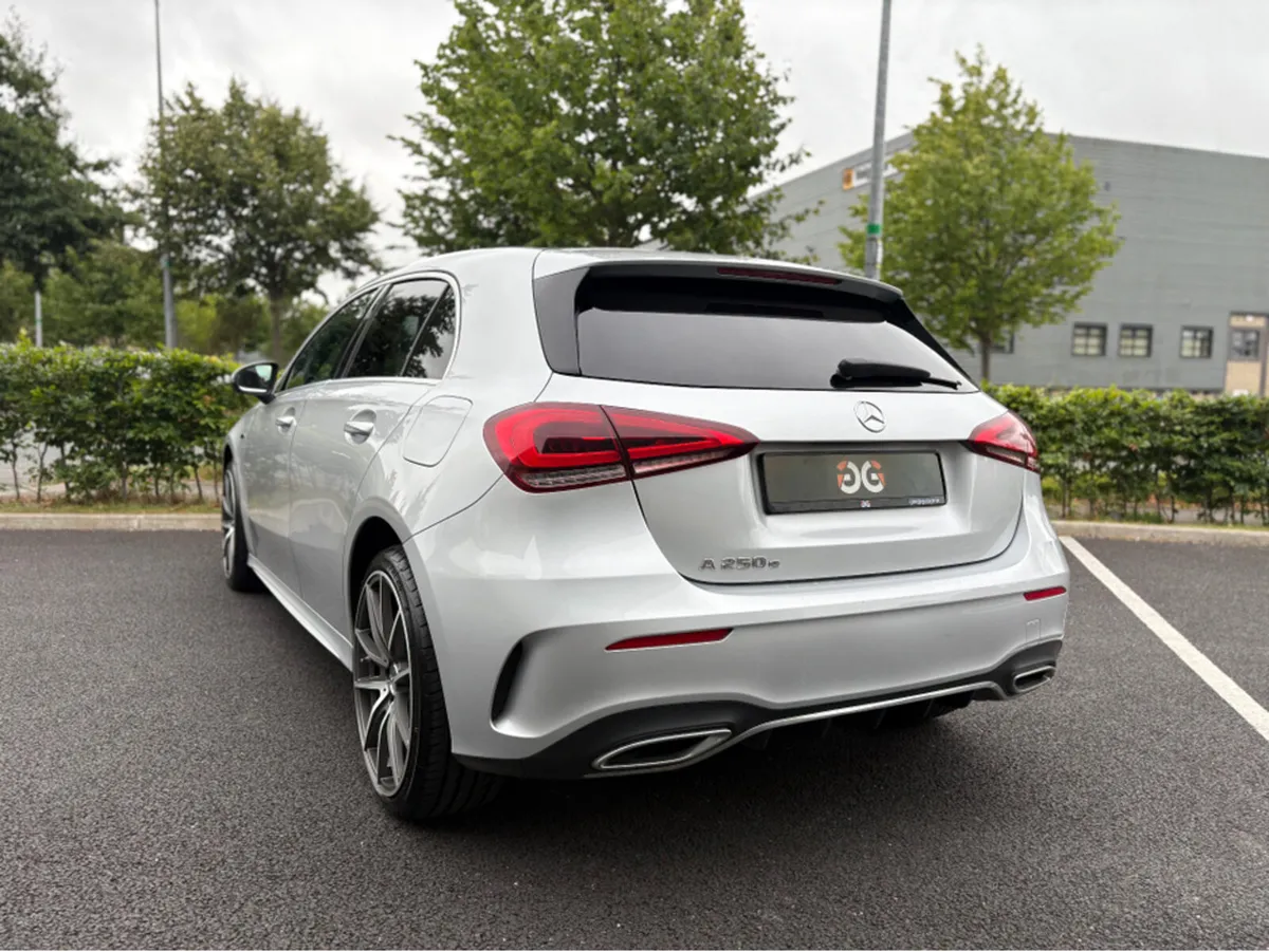 Mercedes-Benz A-Class 250 AMG E LINE AUTO *FULL SE - Image 3