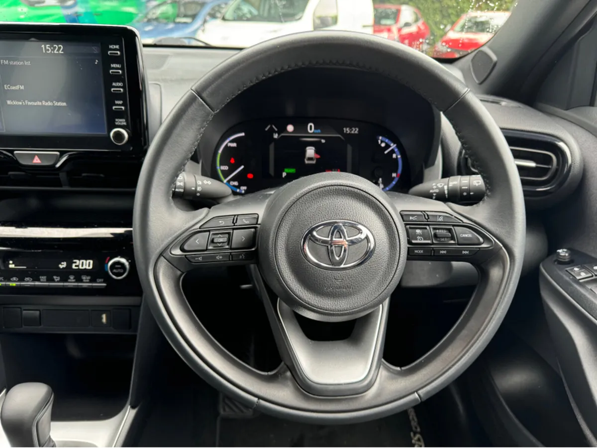 Toyota Yaris Cross | Luna Sport | Auto | 4DR - Image 4