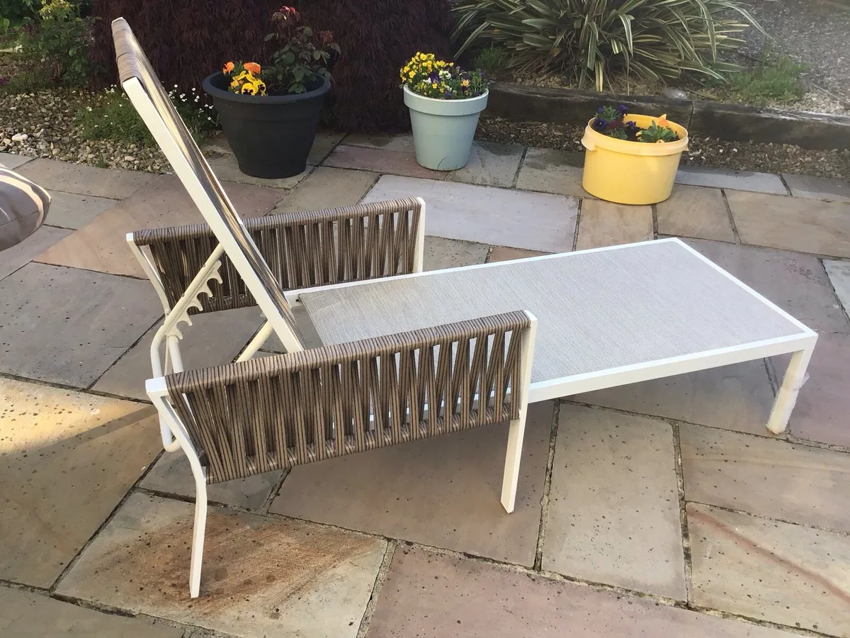Sunlounger - Image 3