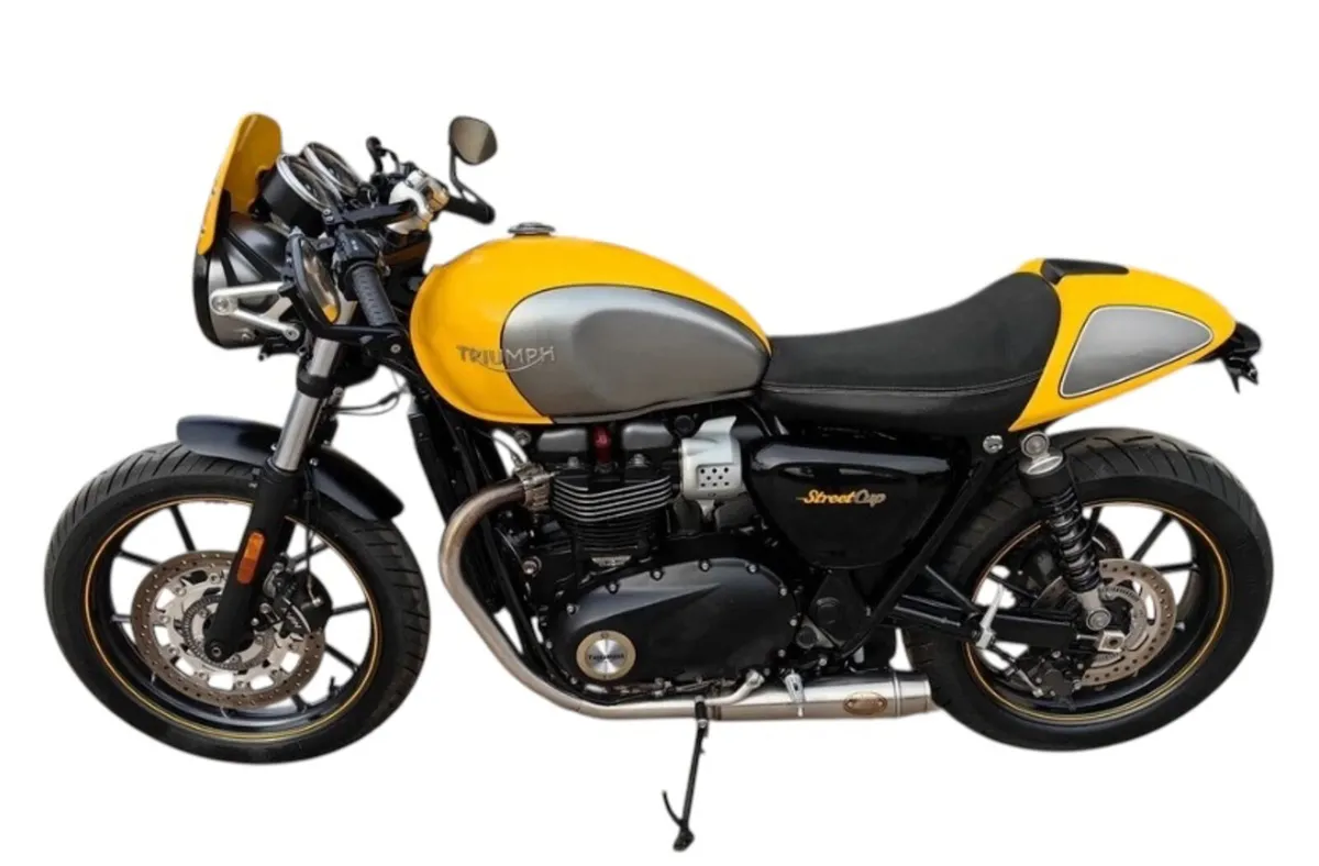 Triumph Bonneville 900 Street Cup Edition - Image 4