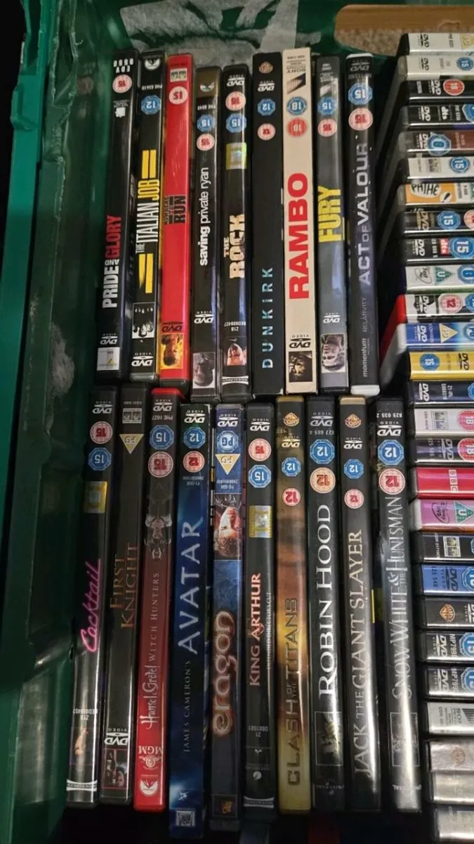 Dvd lot (120 + 16 boxsets) - Image 1