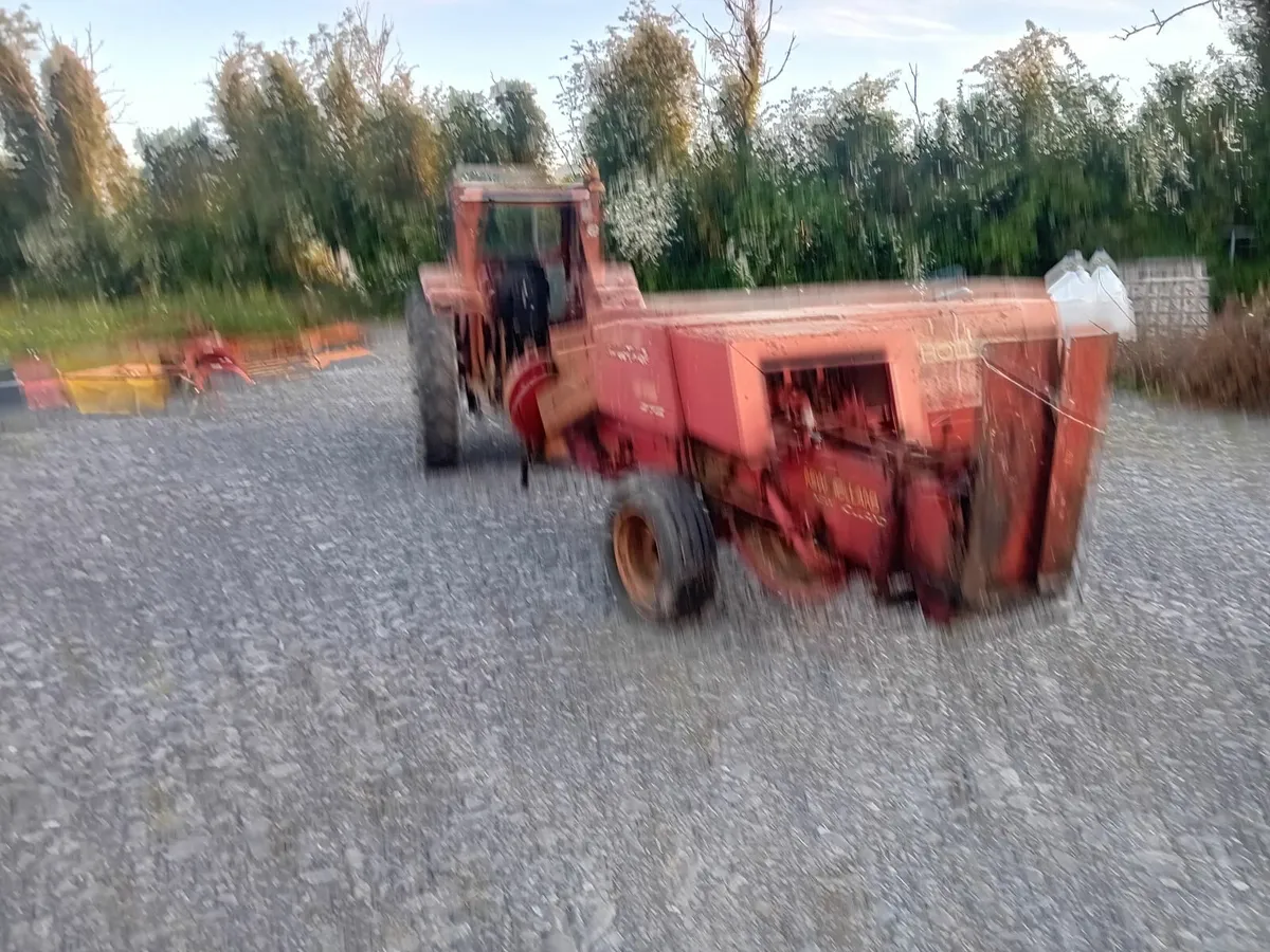 Square baler new holland 276 - Image 4