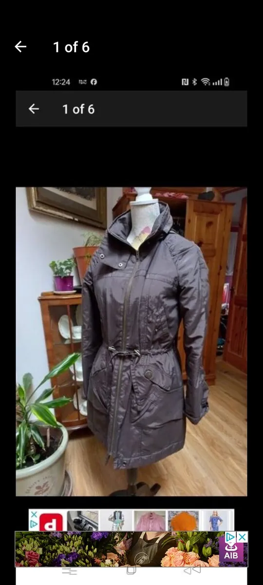 Ladies VILLA brown Jacket with hood and pockets. - Image 1