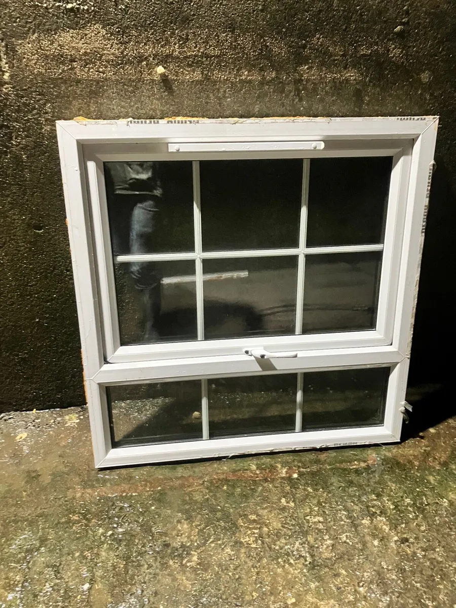 PVC bathroom window - Image 2