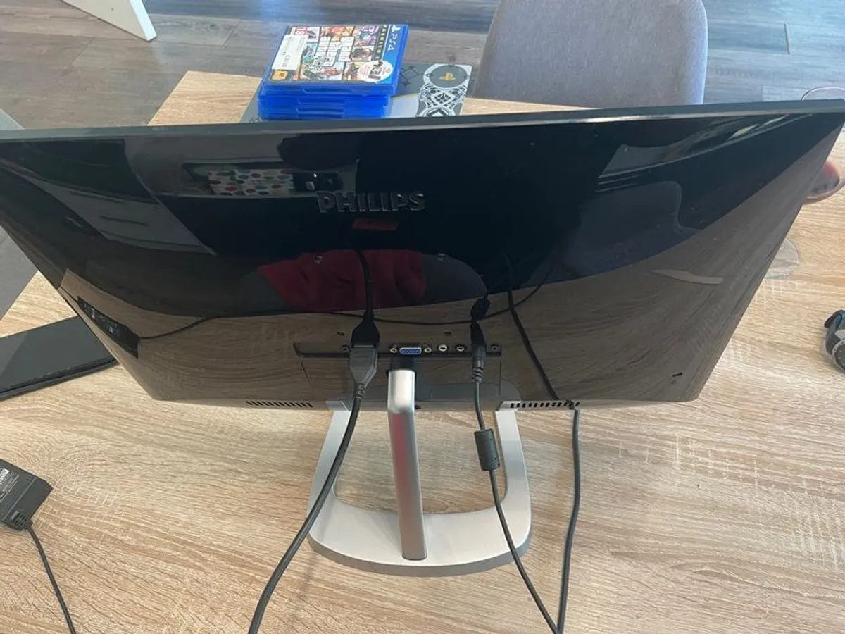 Monitor - Image 2