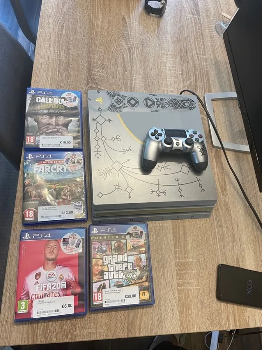 PS4 God of War Themed - Image 4