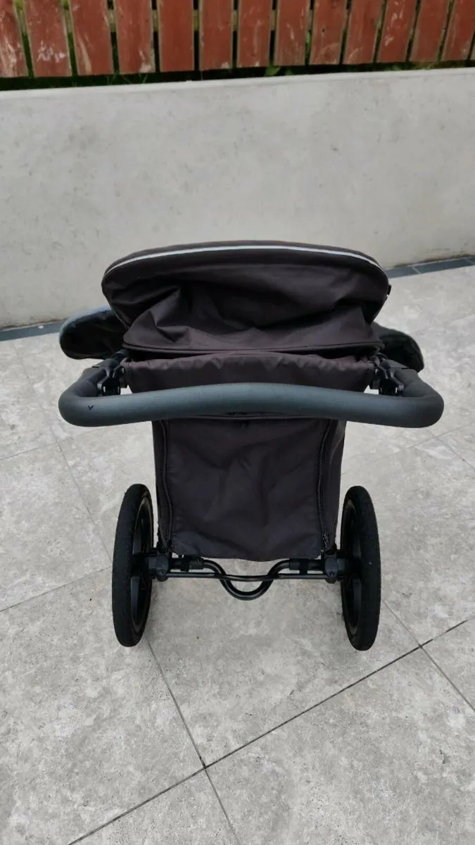 Buggy with large wheels - Image 2