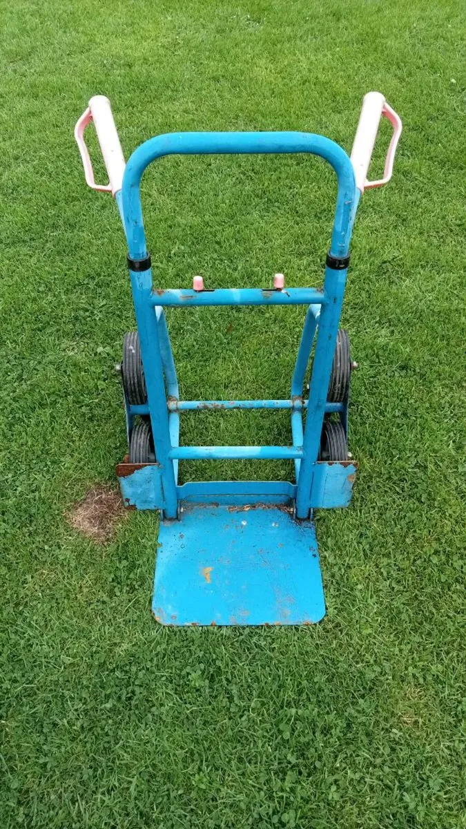 STAIR CLIMBING TROLLEY - Image 3