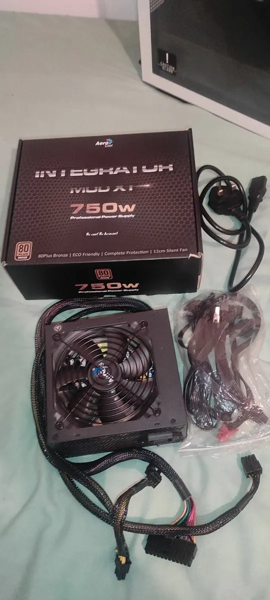 Pc parts, computer bundle and can do 4070 for 450e - Image 4