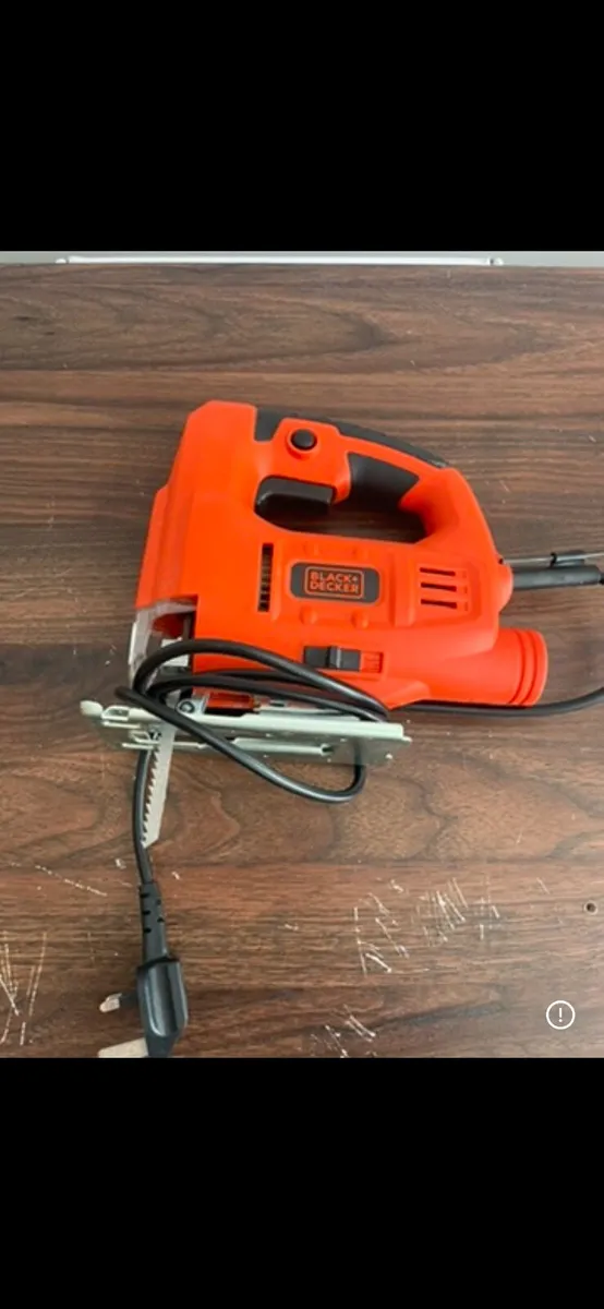 400W Jigsaw - Image 1