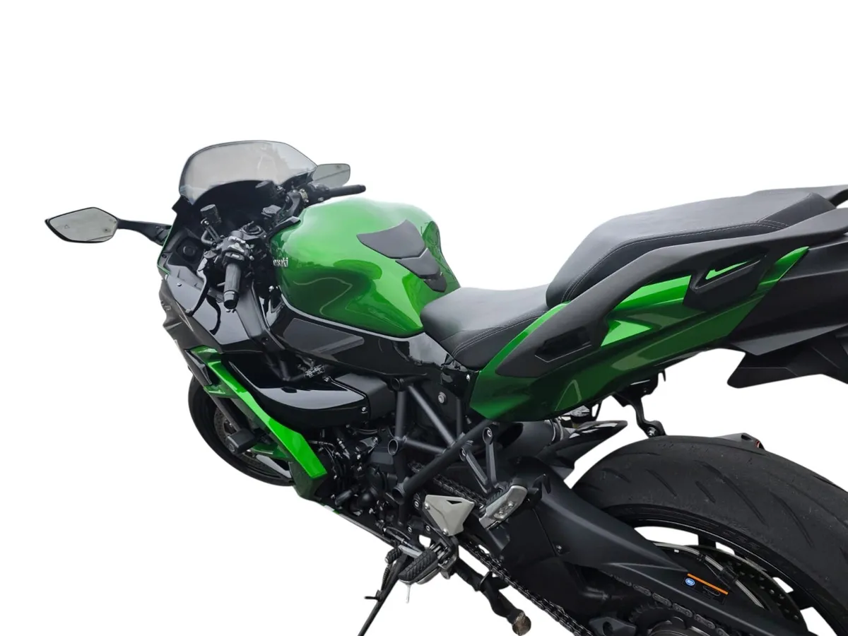 Kawasaki Ninja H2 SX - Image 3