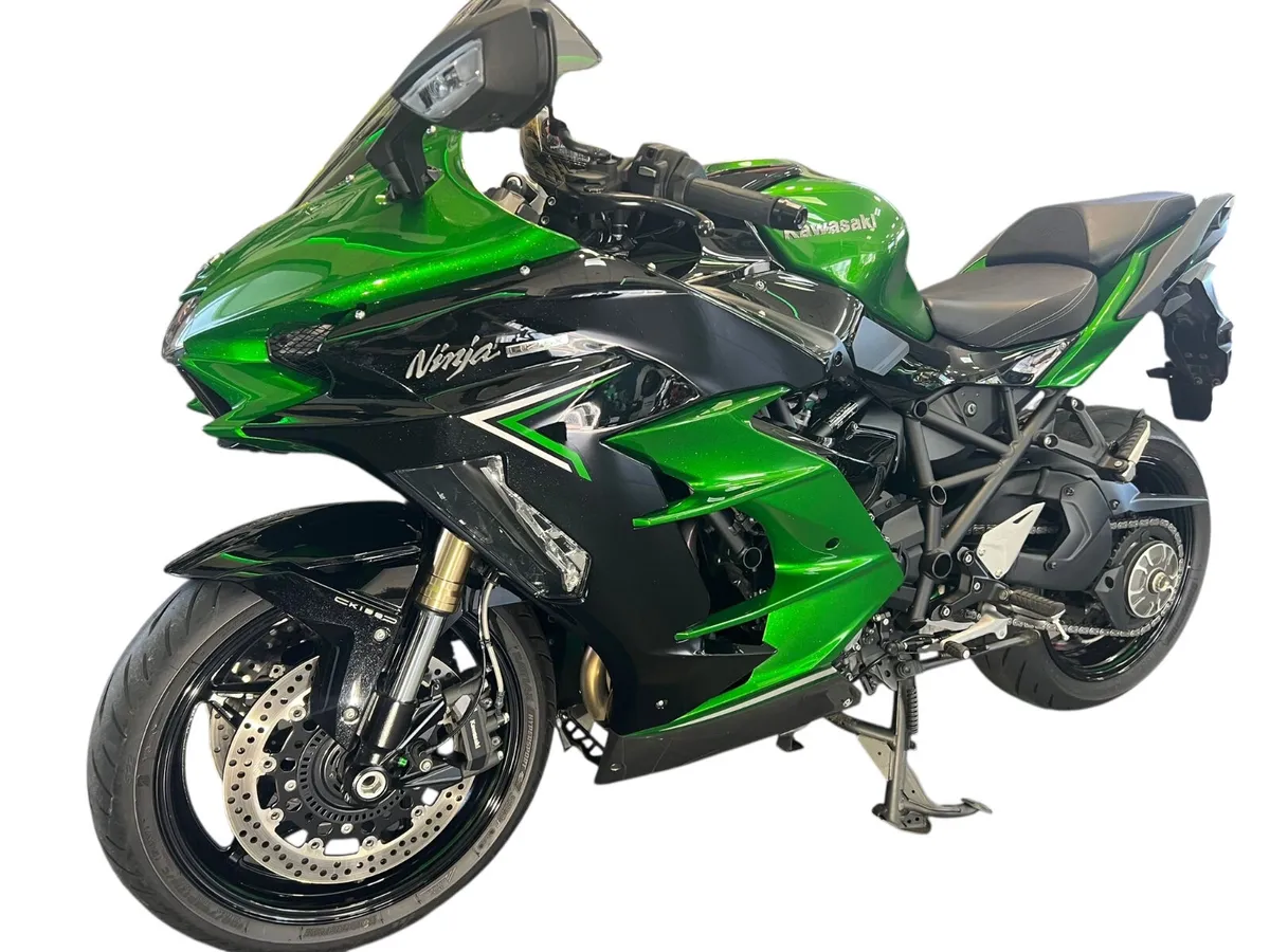 Kawasaki Ninja H2 SX - Image 1