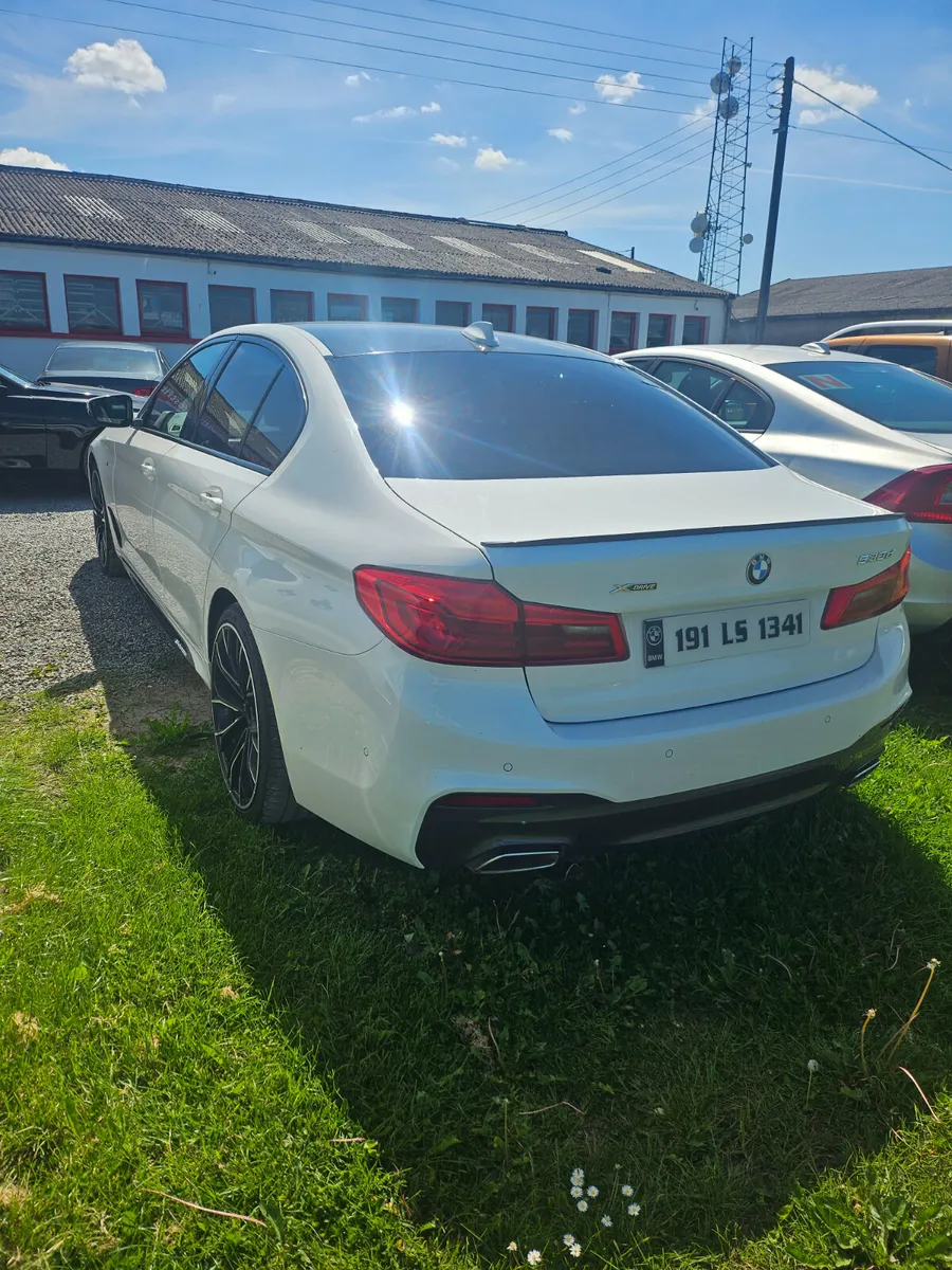 BMW 5-Series 2019 - Image 4