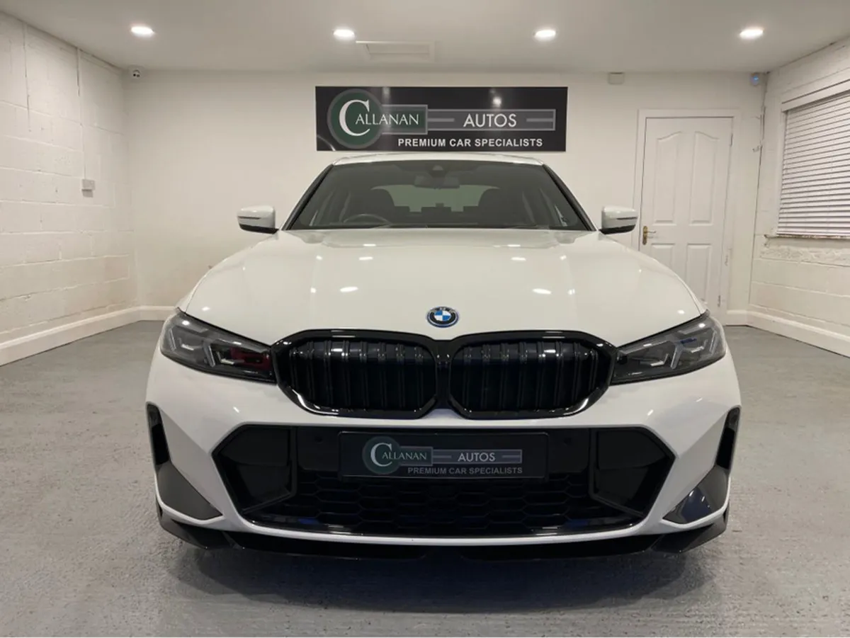 BMW 3 Series 330E M Sport pro Pack tech Pack visi - Image 2