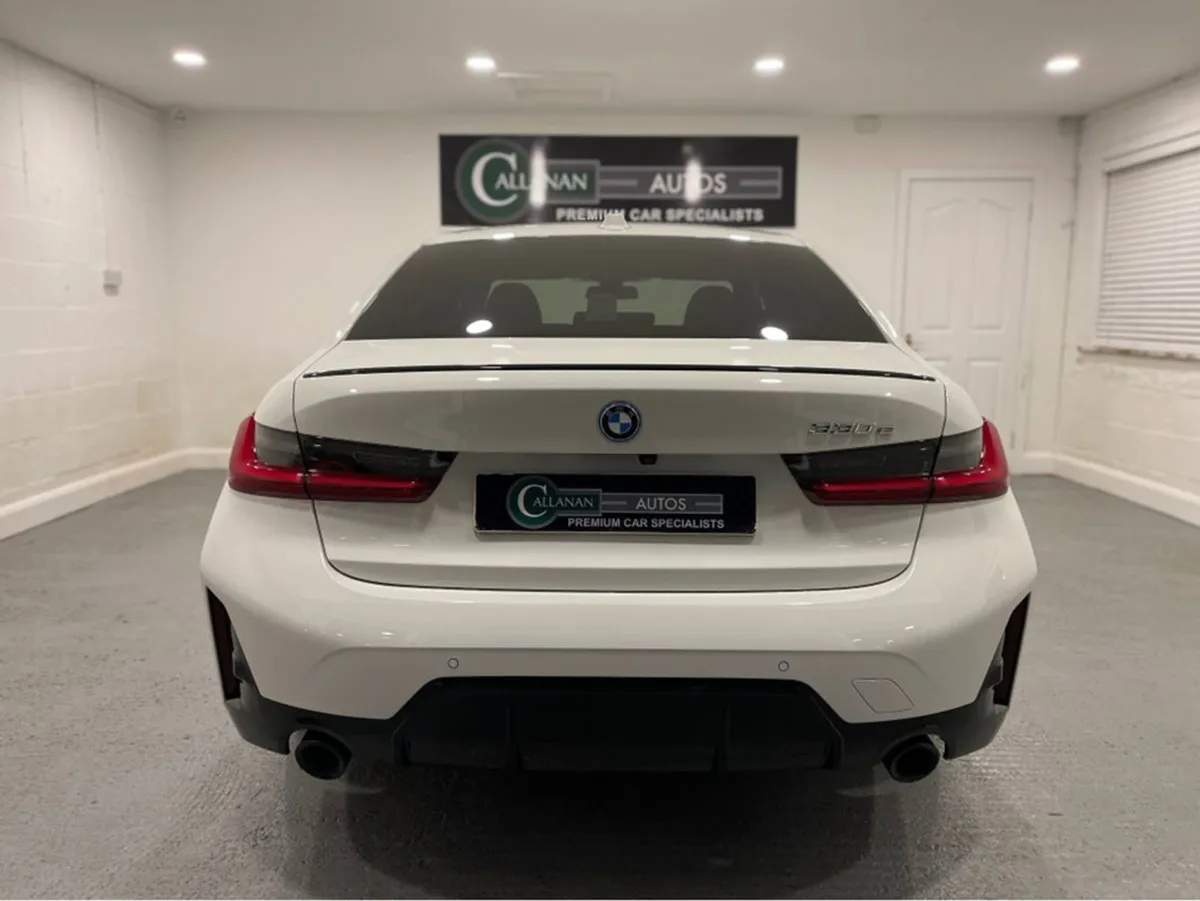 BMW 3 Series 330E M Sport pro Pack tech Pack visi - Image 3