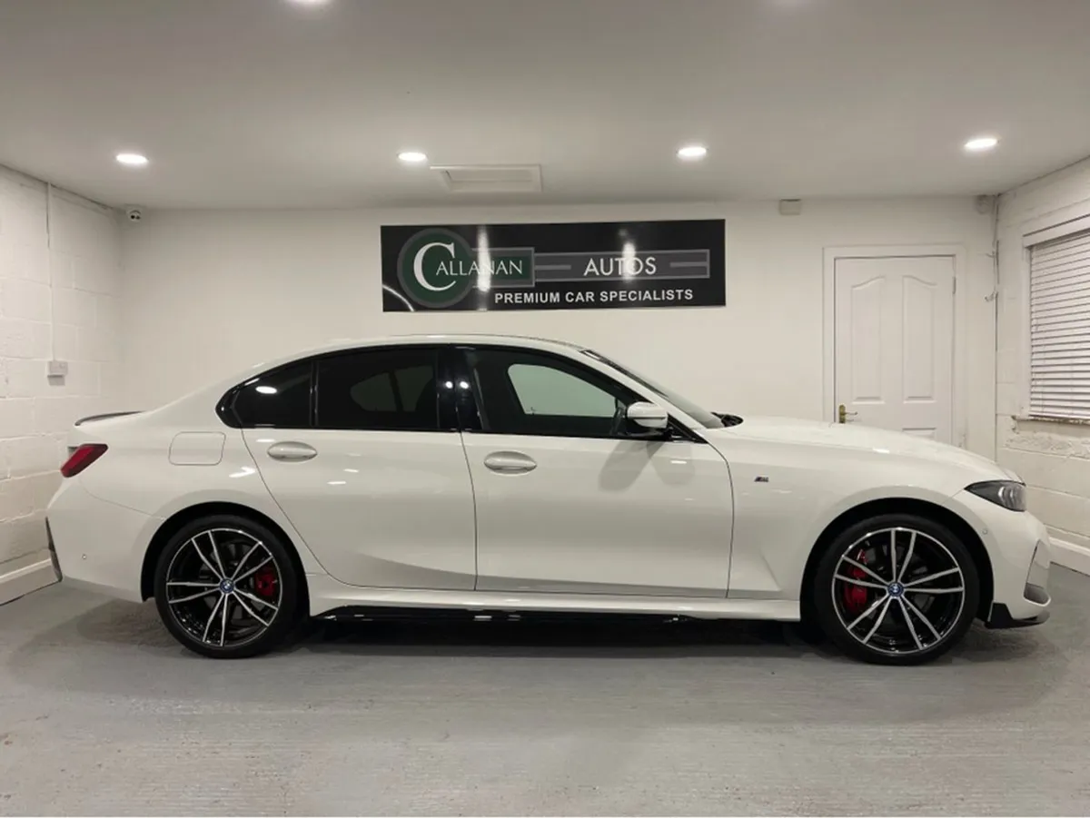 BMW 3 Series 330E M Sport pro Pack tech Pack visi - Image 4