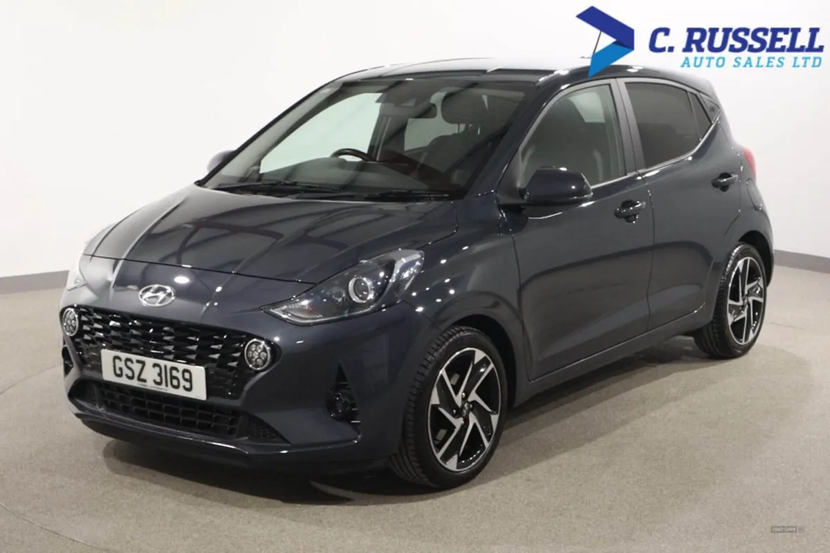 Hyundai i10 Hatchback - Image 1