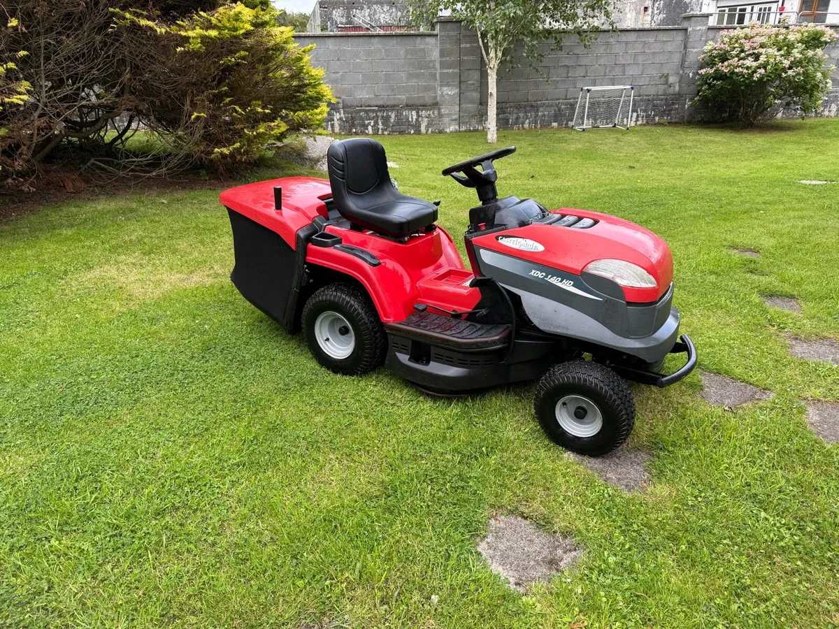 Ride on Lawn Mower - Image 2