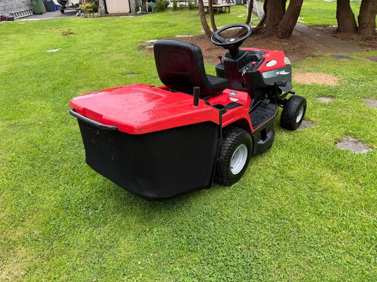 Ride on Lawn Mower - Image 3