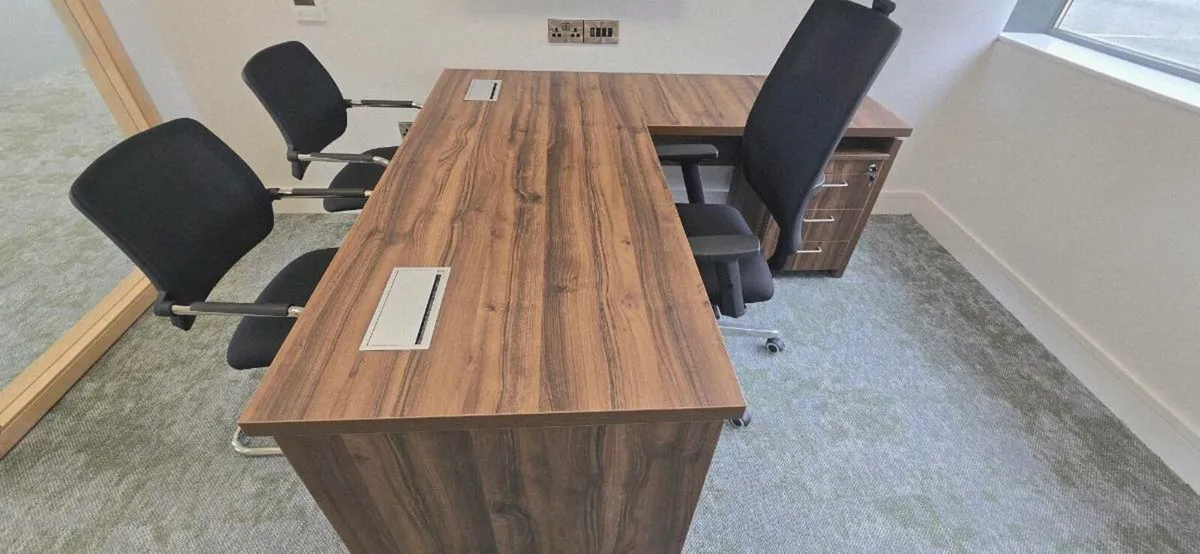 Boyne range executive desks (bespoke) - Image 3