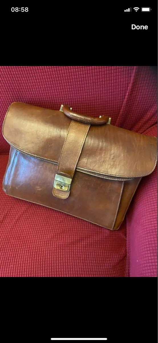 Quality Leather Briefcase/ Laptop Carrier - Image 1