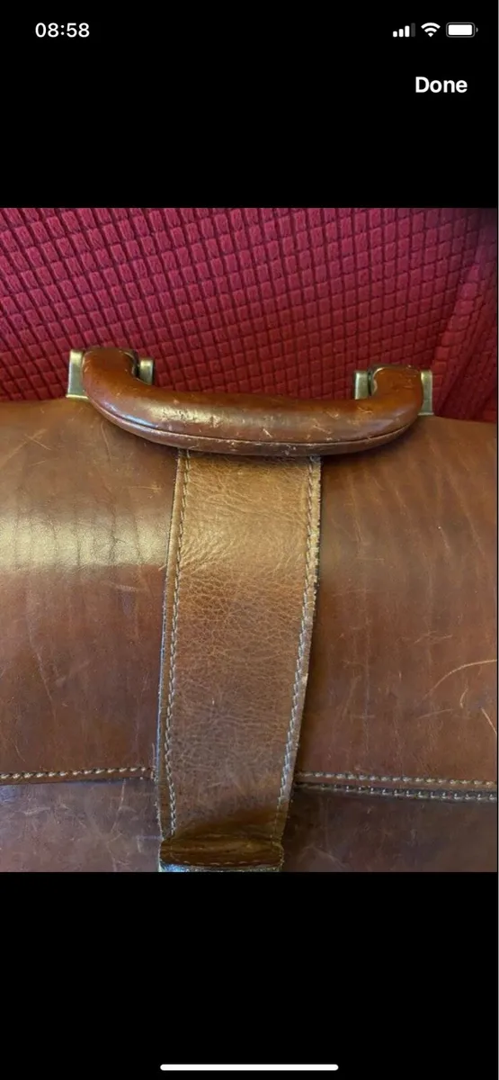 Quality Leather Briefcase/ Laptop Carrier - Image 3