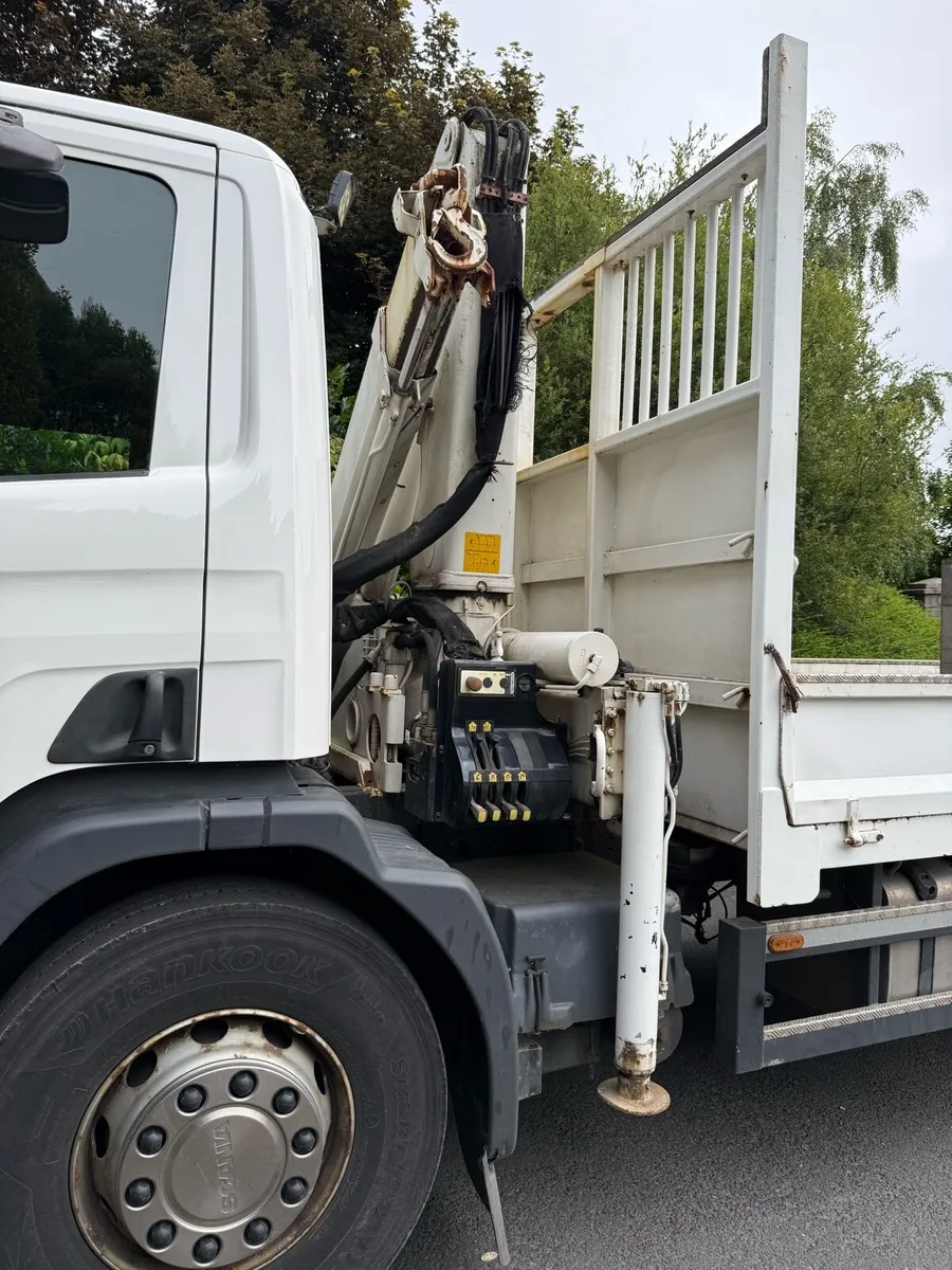 Truck - Image 2