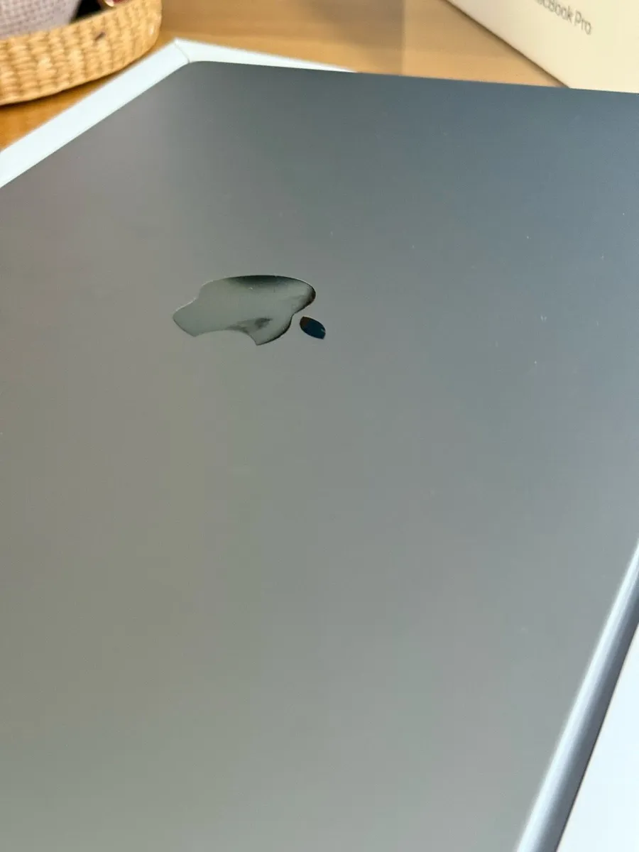 MacBook M1  Pro 16” Flawless 32gb - Image 4