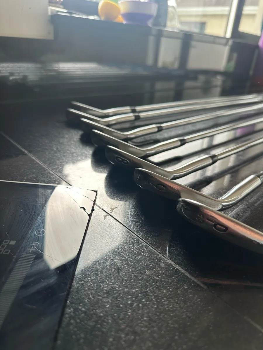 Titleist T100 - 4 - PW - Image 4