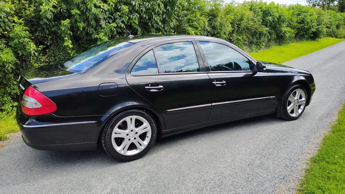 MERCEDES E200 KOMPRESSOR - Image 3