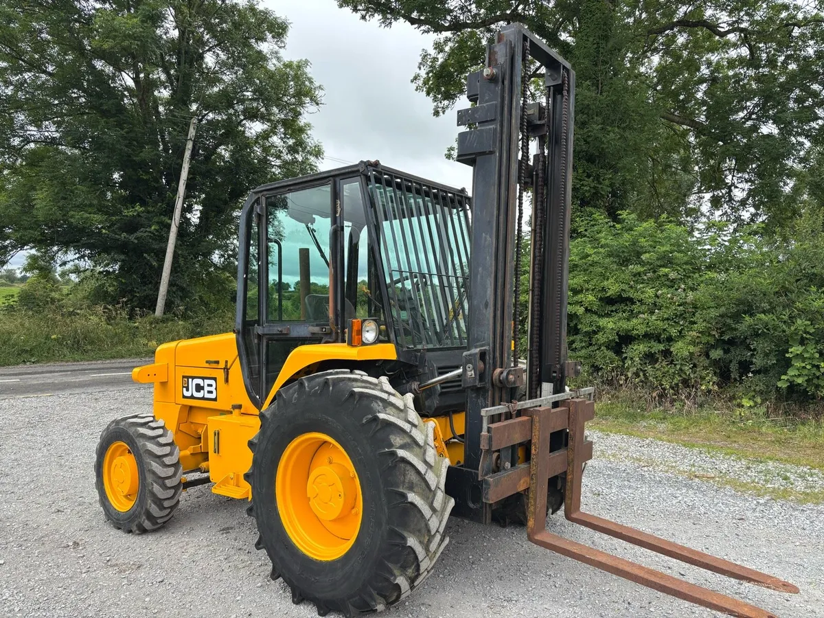 JCB 926 rough terrain forklift - Image 3