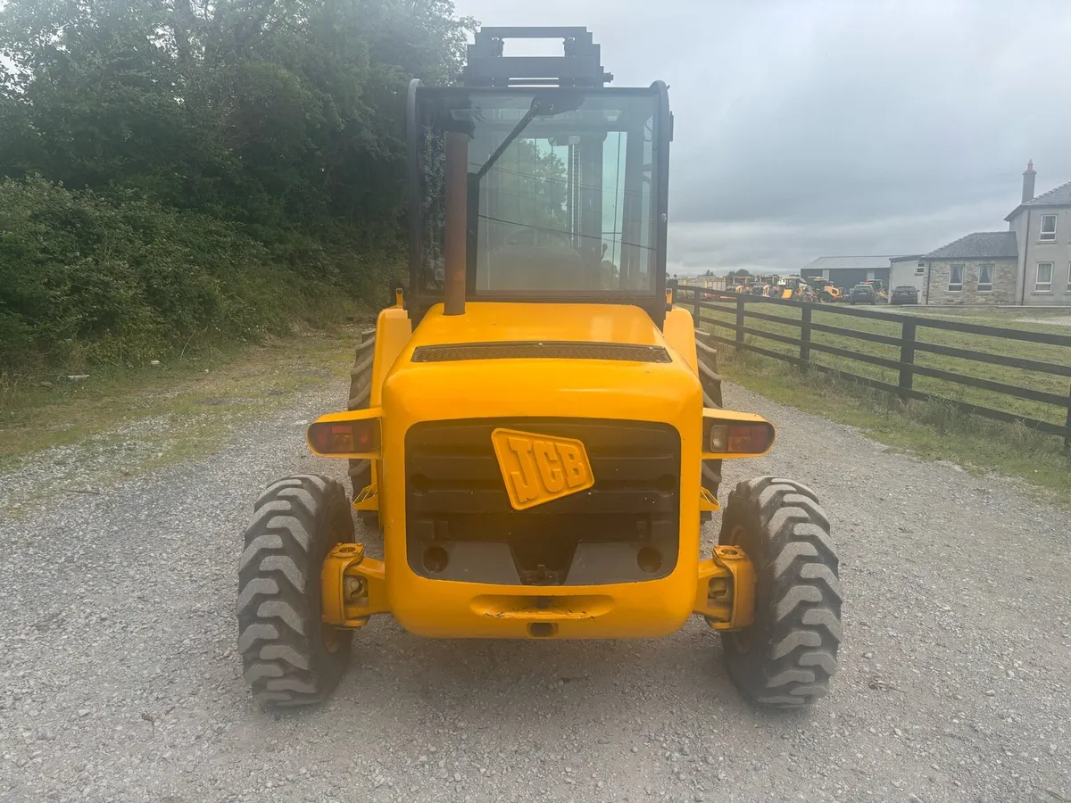 JCB 926 rough terrain forklift - Image 4