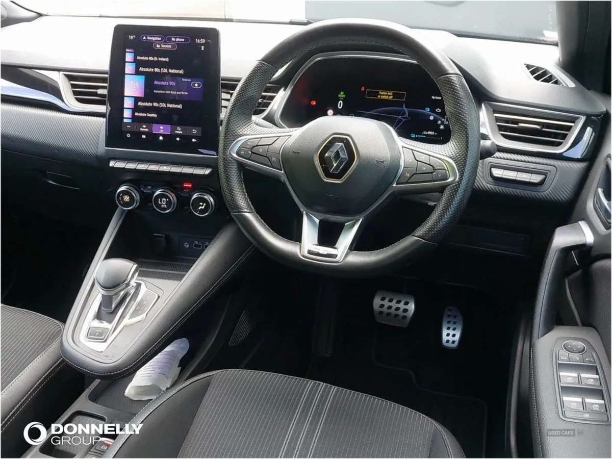 Renault Captur 1.6 E-tech Full Hybrid 145 Enginee - Image 4