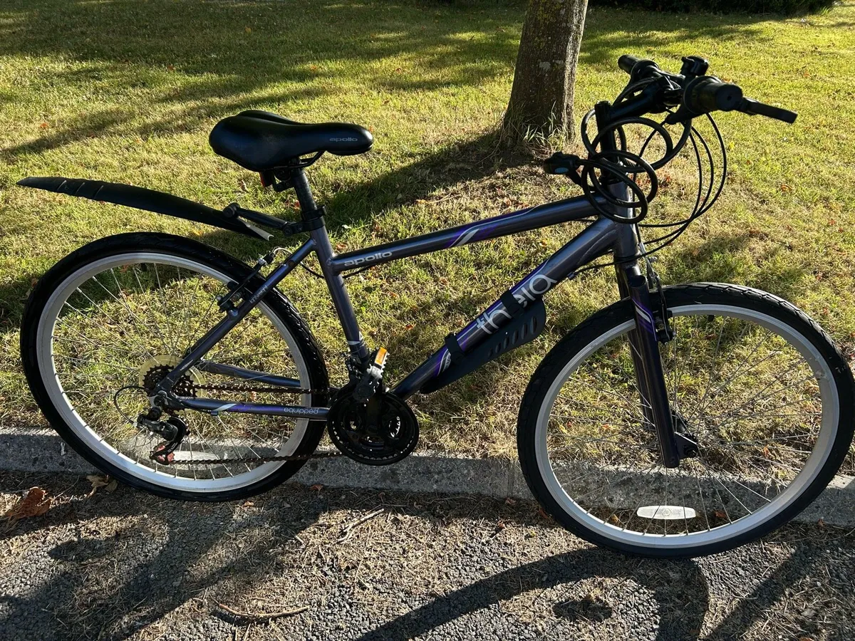 Apollo Theia bike - Image 1