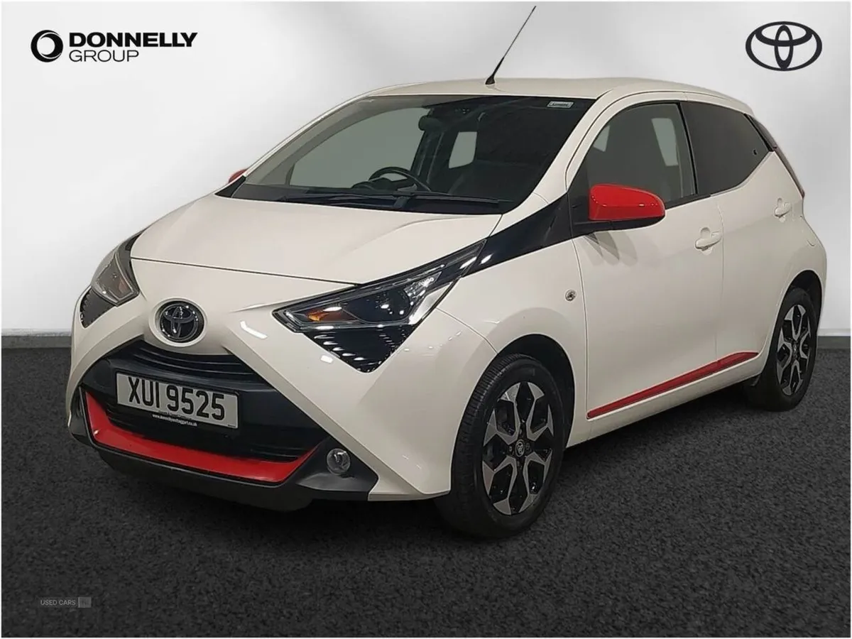 Toyota AYGO 1.0 Vvt-i X-trend TSS 5dr - Image 3