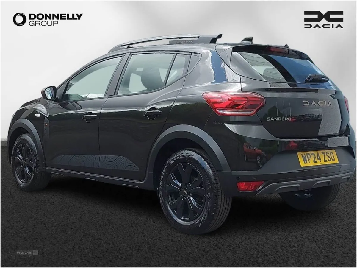 Dacia Sandero Stepway 1.0 TCe Extreme 5dr - Image 2