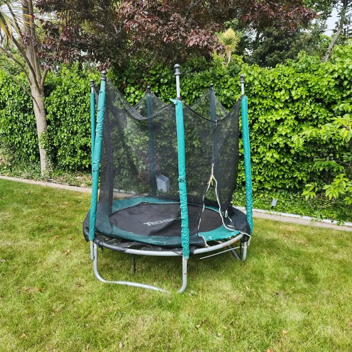 6 foot kids trampoline used