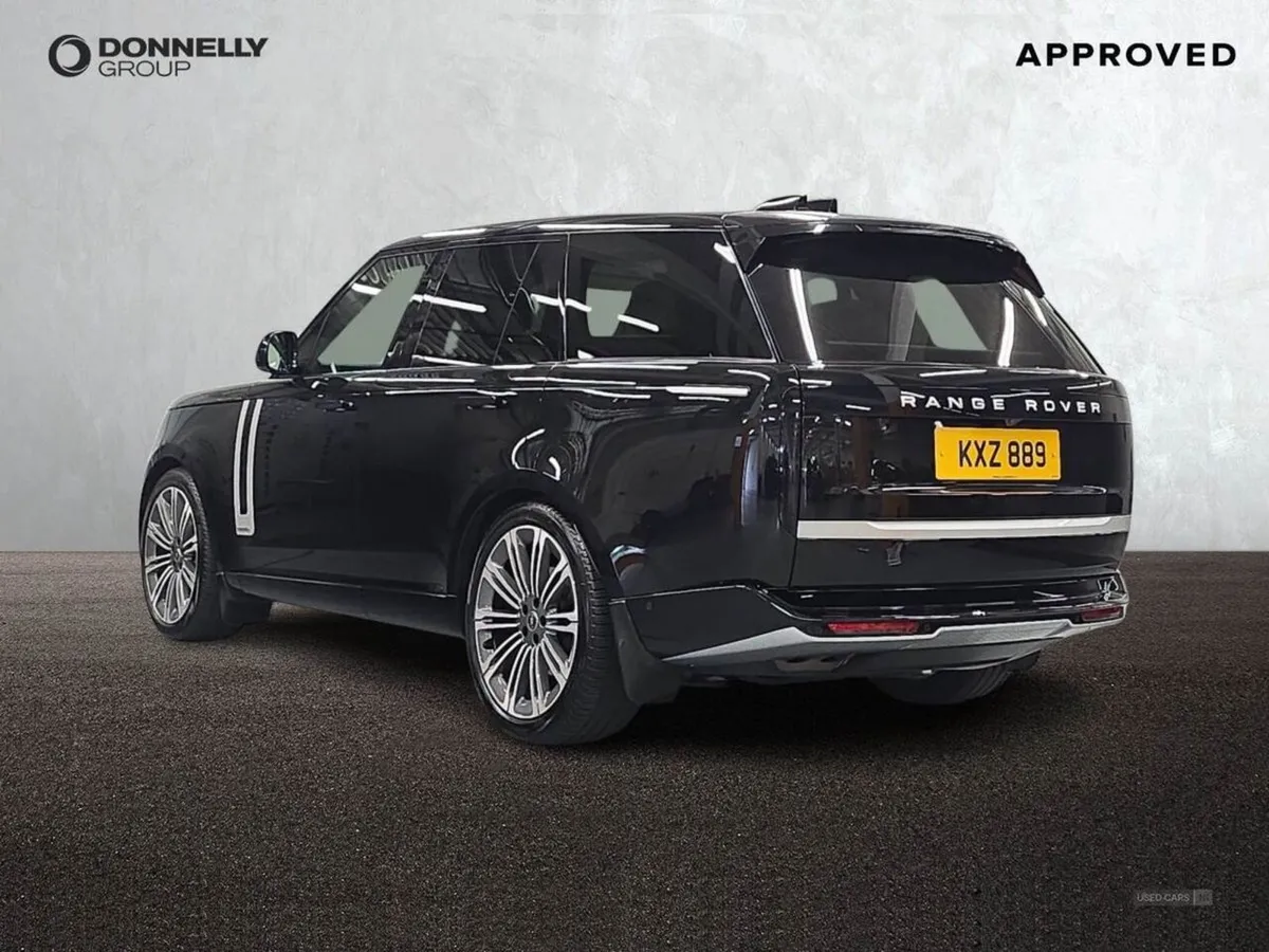 Land Rover Range Rover 3.0 D350 Autobiography 4dr - Image 2