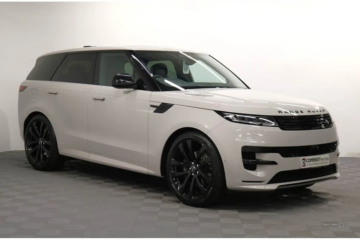 Land Rover Range Rover Sport D300 Mhev Dynamic SE - Image 1