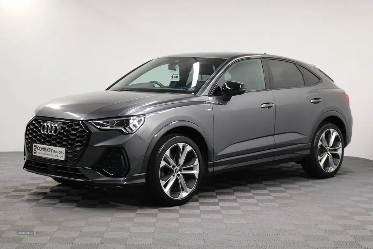 Audi Q3 Tfsi CoD Black Edition - Image 4